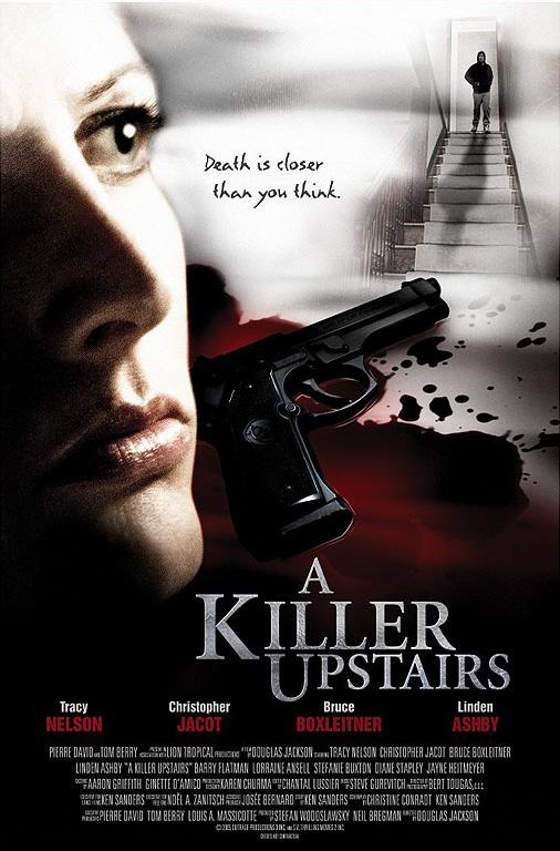 Un asesino en el piso de arriba (2005)