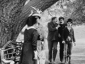 Charlot tiene una mujer celosa (1914)